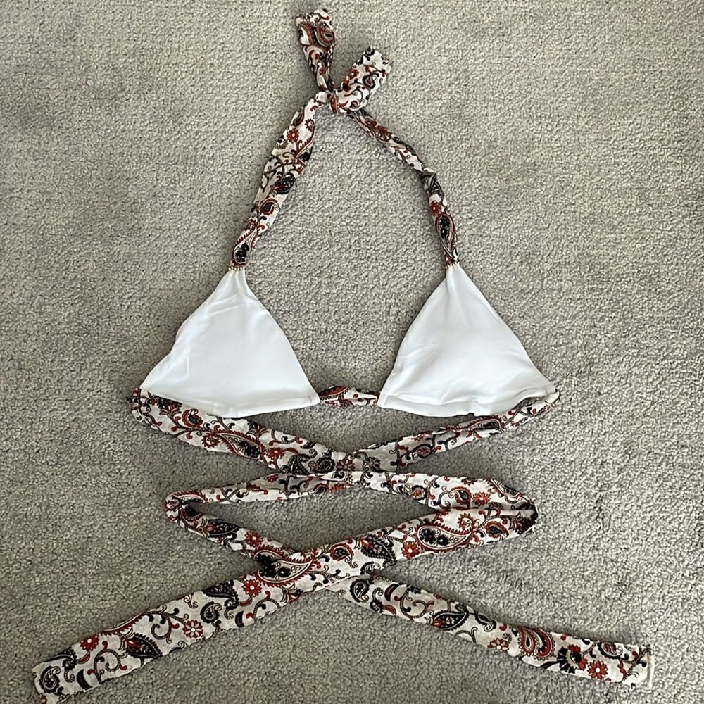 White  wrap bikini top